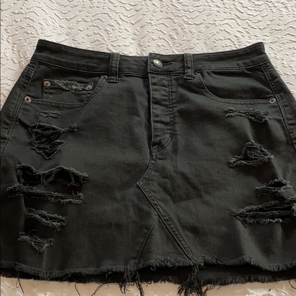 Black Skirt - Picture 2 of 4